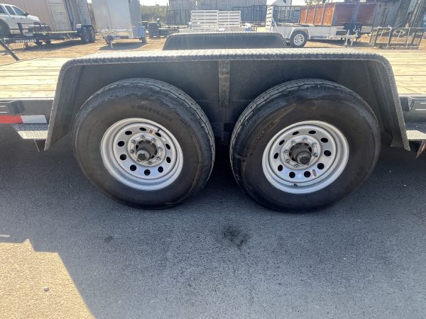 83X28 GOOSENECK 15K GVWR