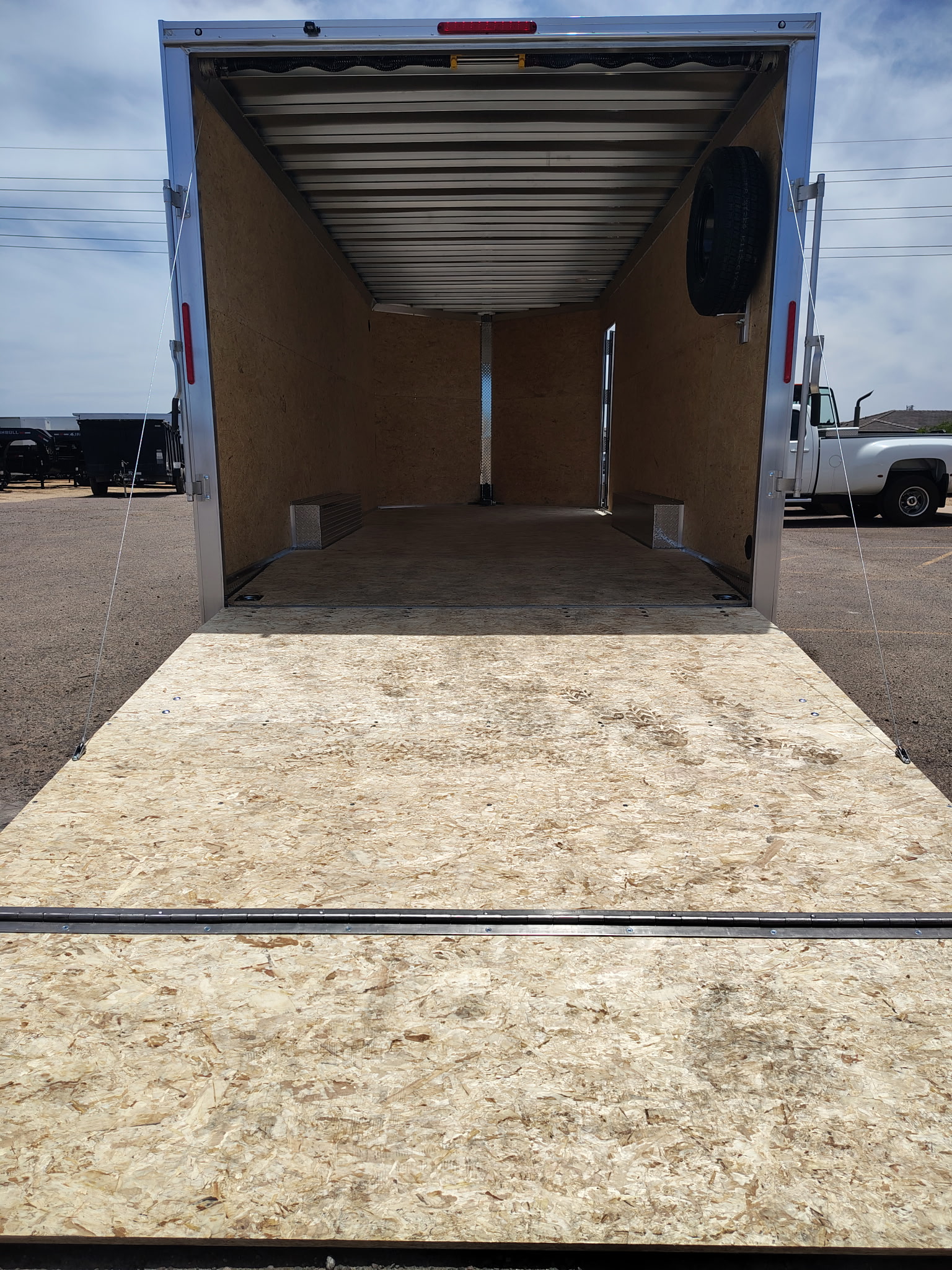 20x8.5 All Aluminum XLT-P Car Hauler, Limited Model, 10K GVWR, Ramp Door - Image 4