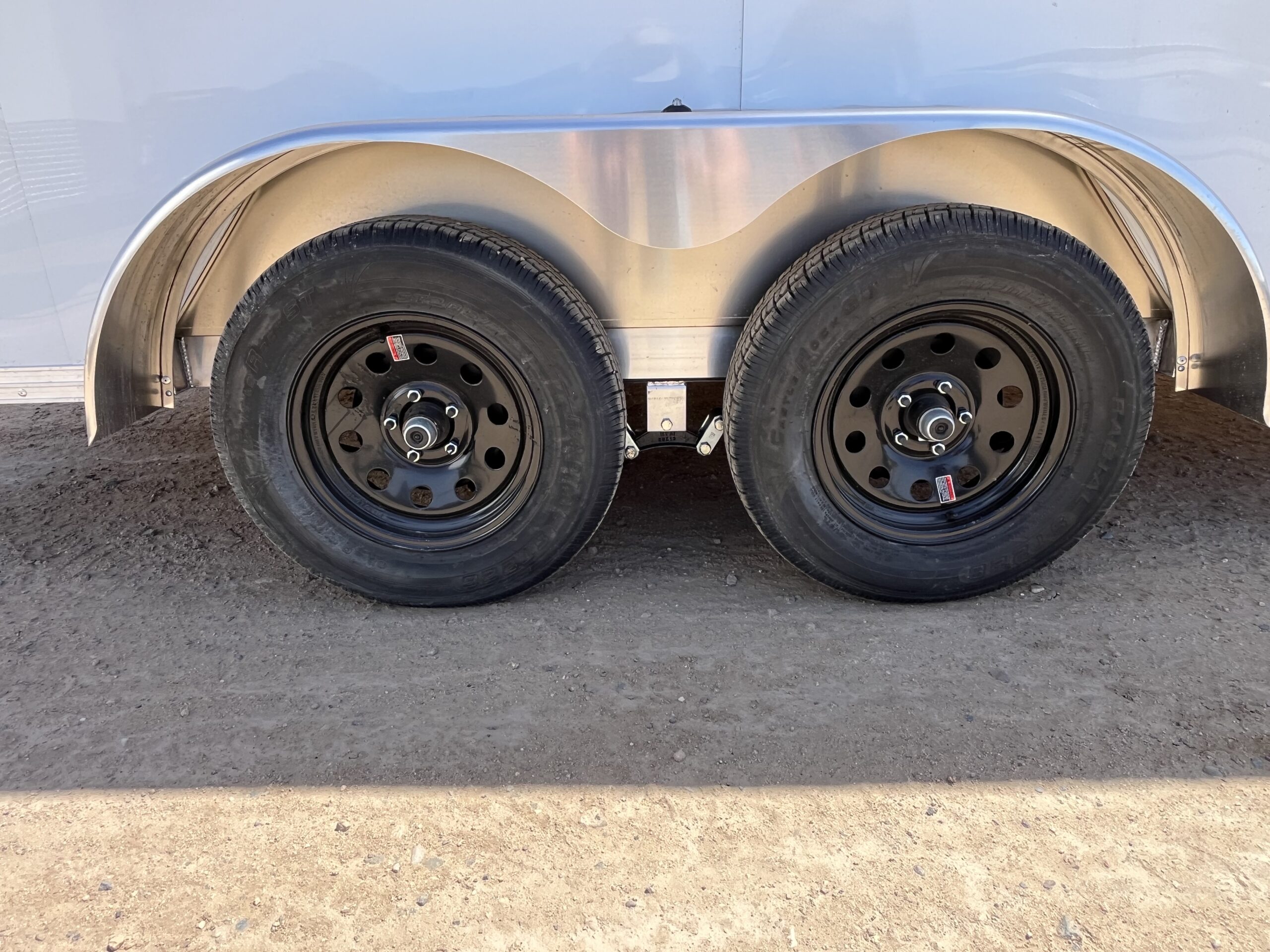 14x7 All Aluminum, XLTP2 Enclosed, 7K GVWR, Side Door, Ramp Door - Image 3
