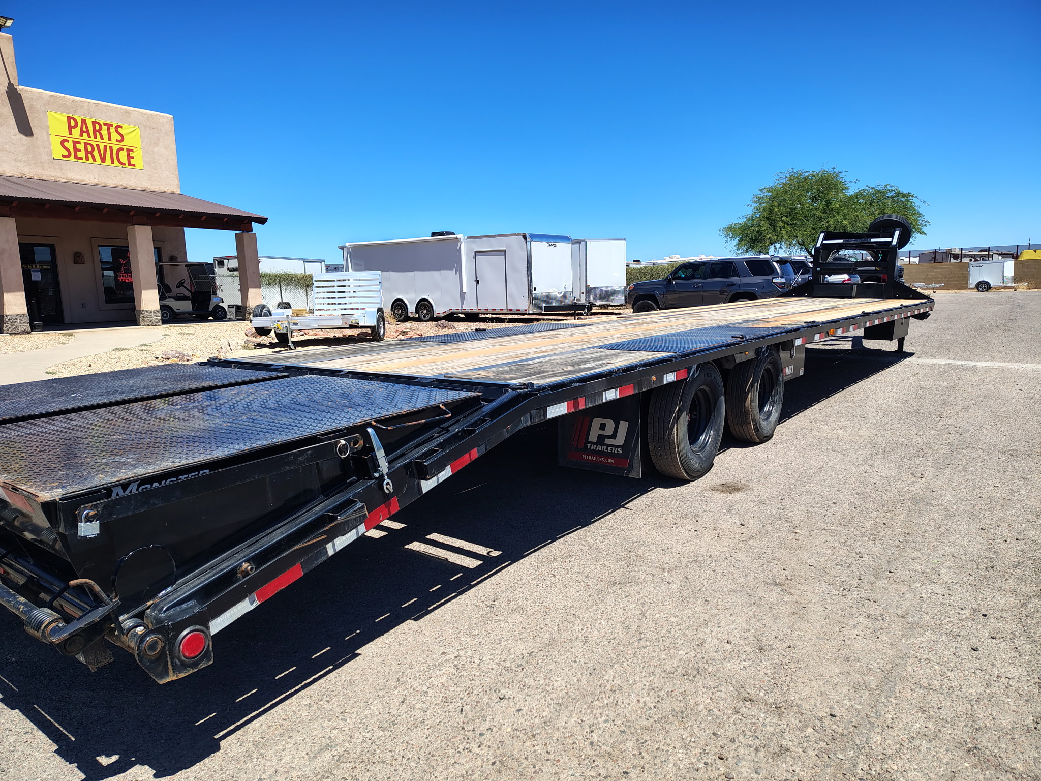 40' Low-Pro Flatdeck w/ Duals, Air Ride, Elec/Hyd Disc brakes, 25K GVWR - Image 9