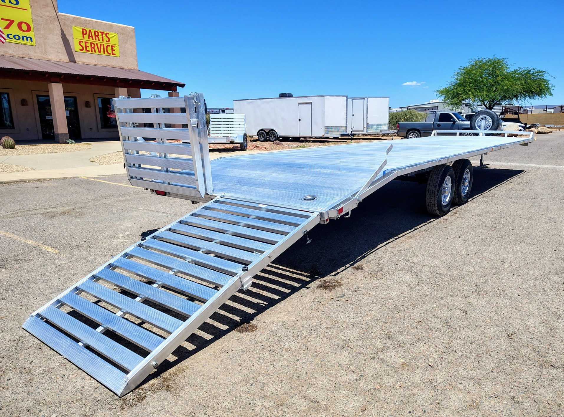 30X102 Tandem Axle, Deckover, Bi-Fold Tailgate (1030H-TA-BT-DT-RR-RTD) - Image 3