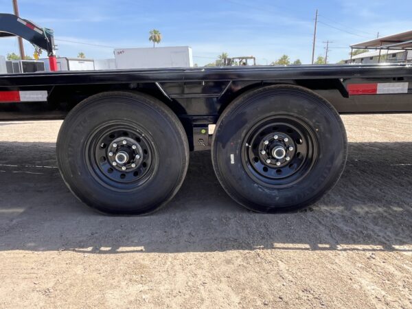 40' Gooseneck Low-Pro Flatdeck with Singles, 15,680 GVWR, Monster Ramps, 14 Ply Tires