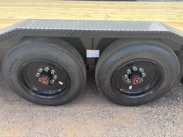 24x102 Tandem Axle, 17.6K GVWR, Wide Body Tilt