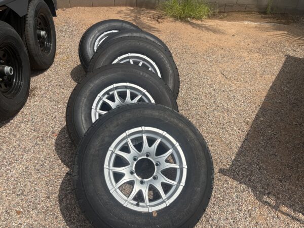 20x102 All Aluminum Wide Body, 10K GVWR, Heavy Tandem Axle, Drive-Over Fenders (WB20H-TA-EL-DOF-R-RR-RTD)