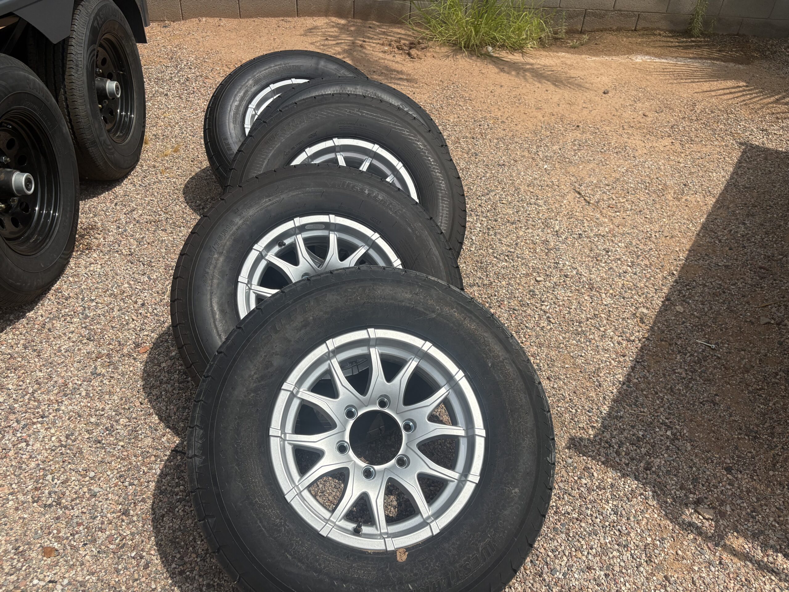 20x102 All Aluminum Wide Body, 10K GVWR, Heavy Tandem Axle, Drive-Over Fenders (WB20H-TA-EL-DOF-R-RR-RTD) - Image 5