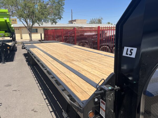 32' Gooseneck Low-Pro Flatdeck with Singles, 15,680 GVWR, Monster Ramps, 14 Ply Tires