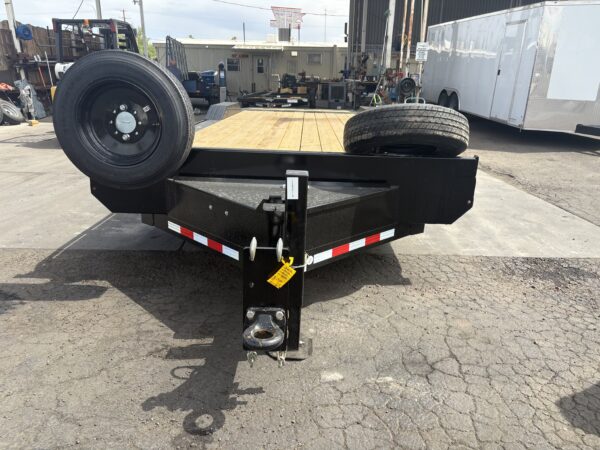 23x102 Tandem Axle, 17.6K GVWR, Wide Body Equipment, Hydraulic Jack