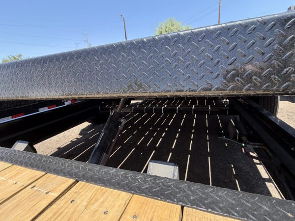 24x83 IronBull Tandem Axle, 14K GVWR, Low-Pro Gravity Tilt