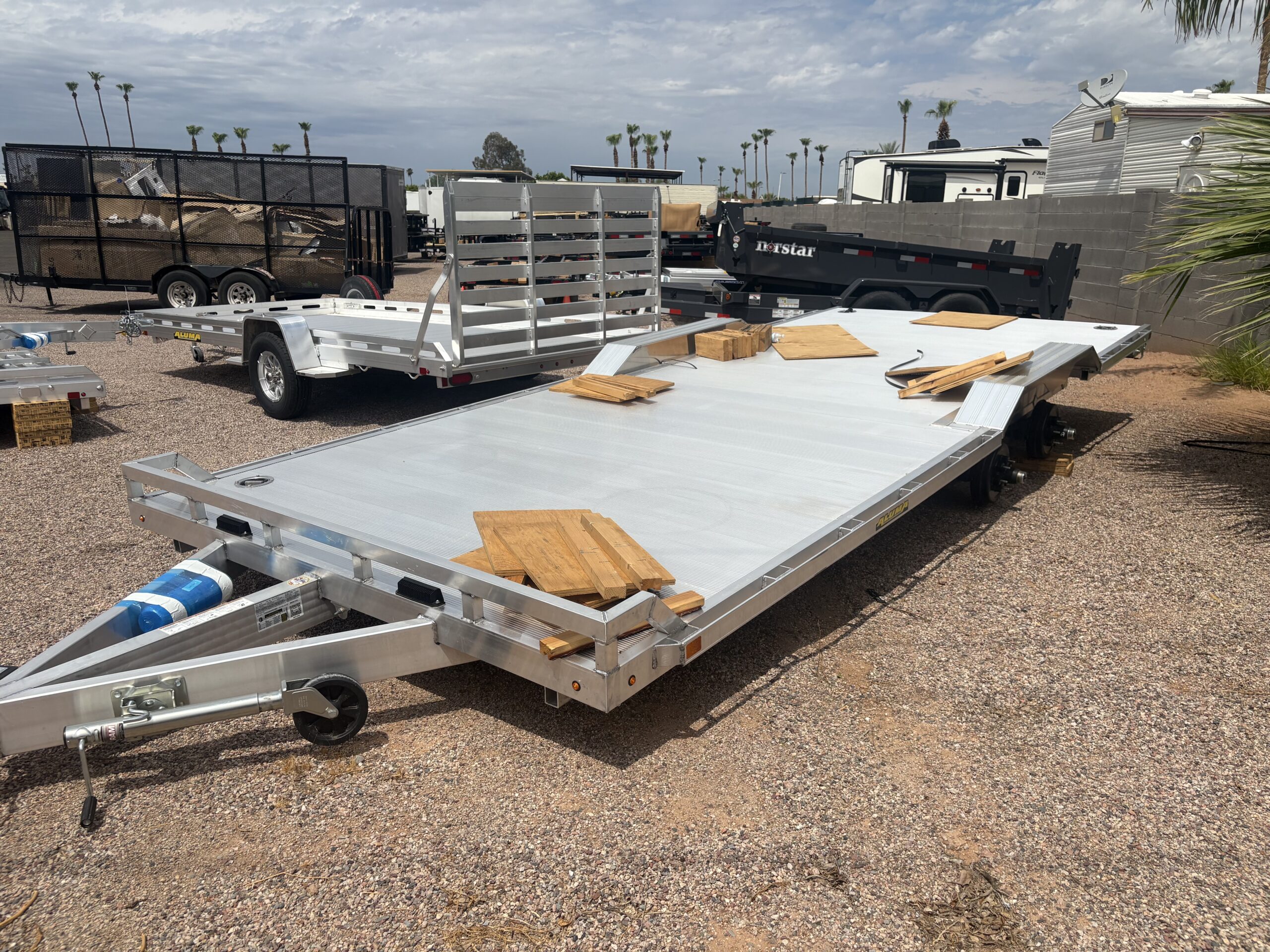 20x102 All Aluminum Wide Body, 10K GVWR, Heavy Tandem Axle, Drive-Over Fenders (WB20H-TA-EL-DOF-R-RR-RTD) - Image 2