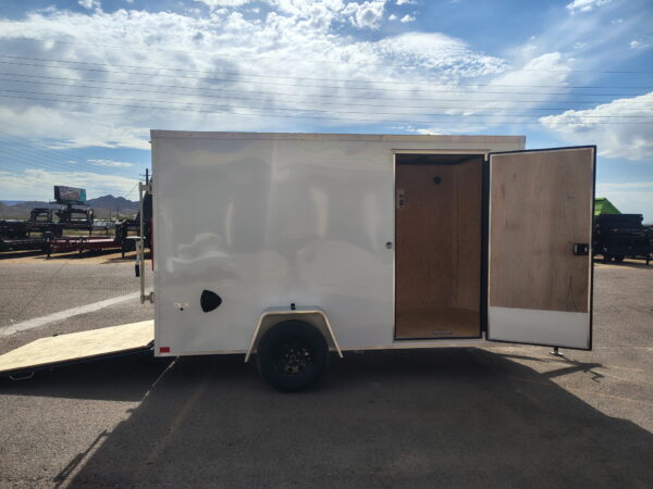 12x6 Indigo DLX, 3K GVWR, Ramp Door
