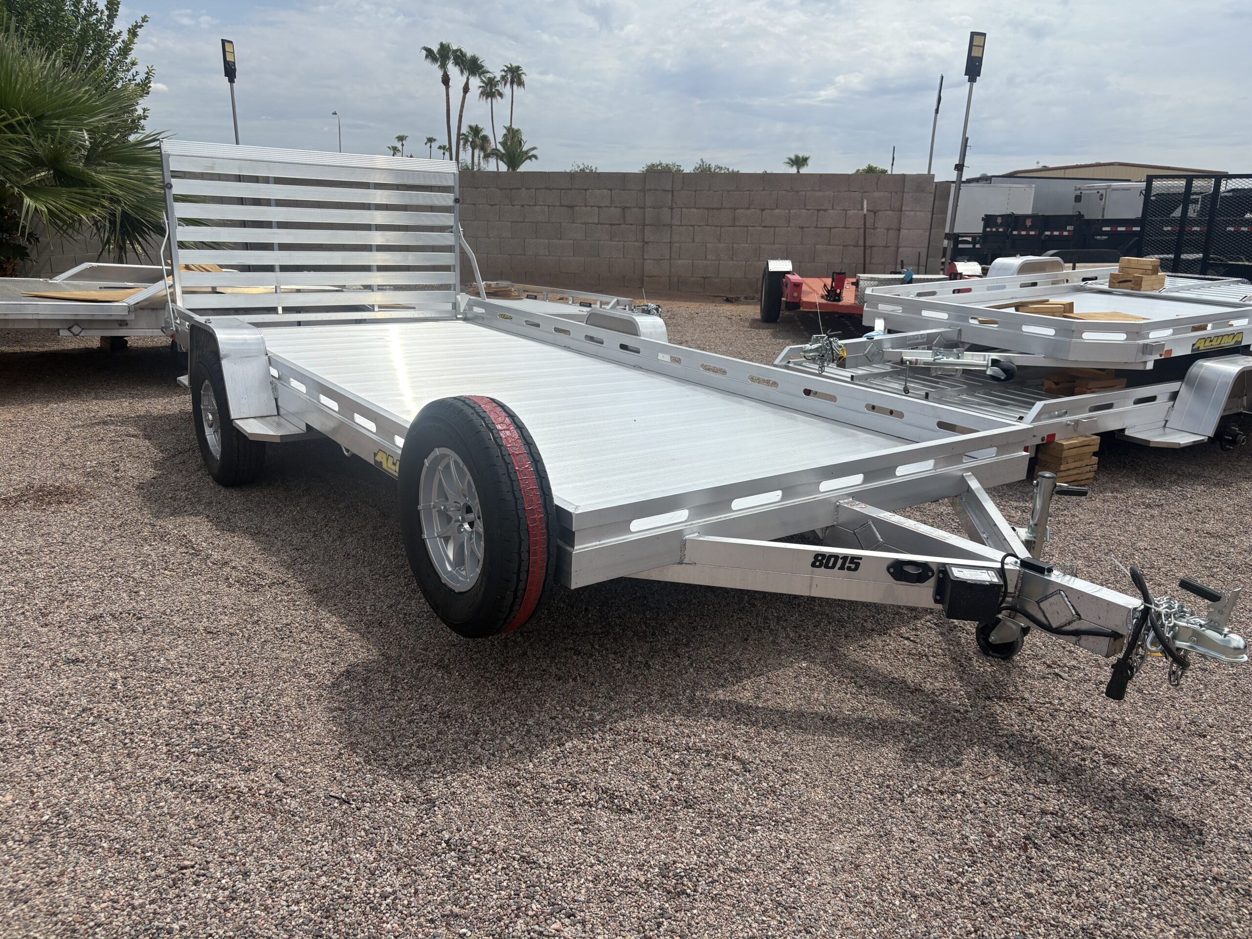 15x80 All Aluminum, 4.25K GVWR, Single Axle, W/ Tailgate (8015S-EL-TG) - Image 2