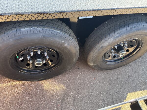 14x79.5 Tandem Axle, 15.4K GVWR, Heavy Equipment Tilt