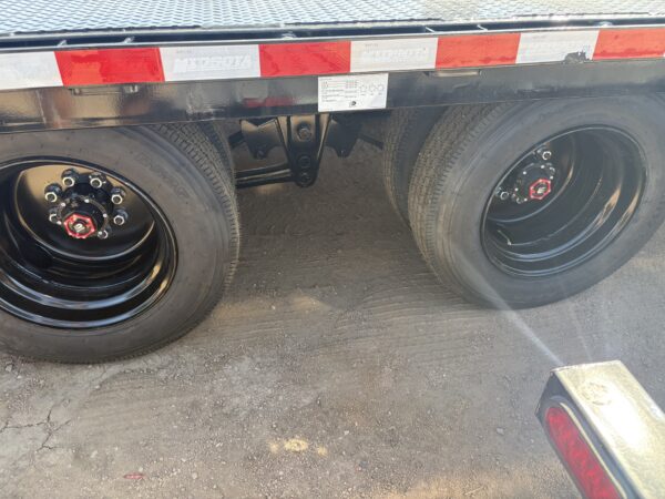 26x8.5 (21'+5') Flat Bed Deckover, 25,900 GVWR, 18 Ply Tires