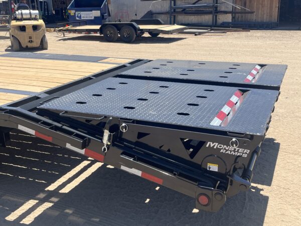 25' Gooseneck Low-Pro Flatdeck with Singles, 15,680 GVWR, Monster Ramps