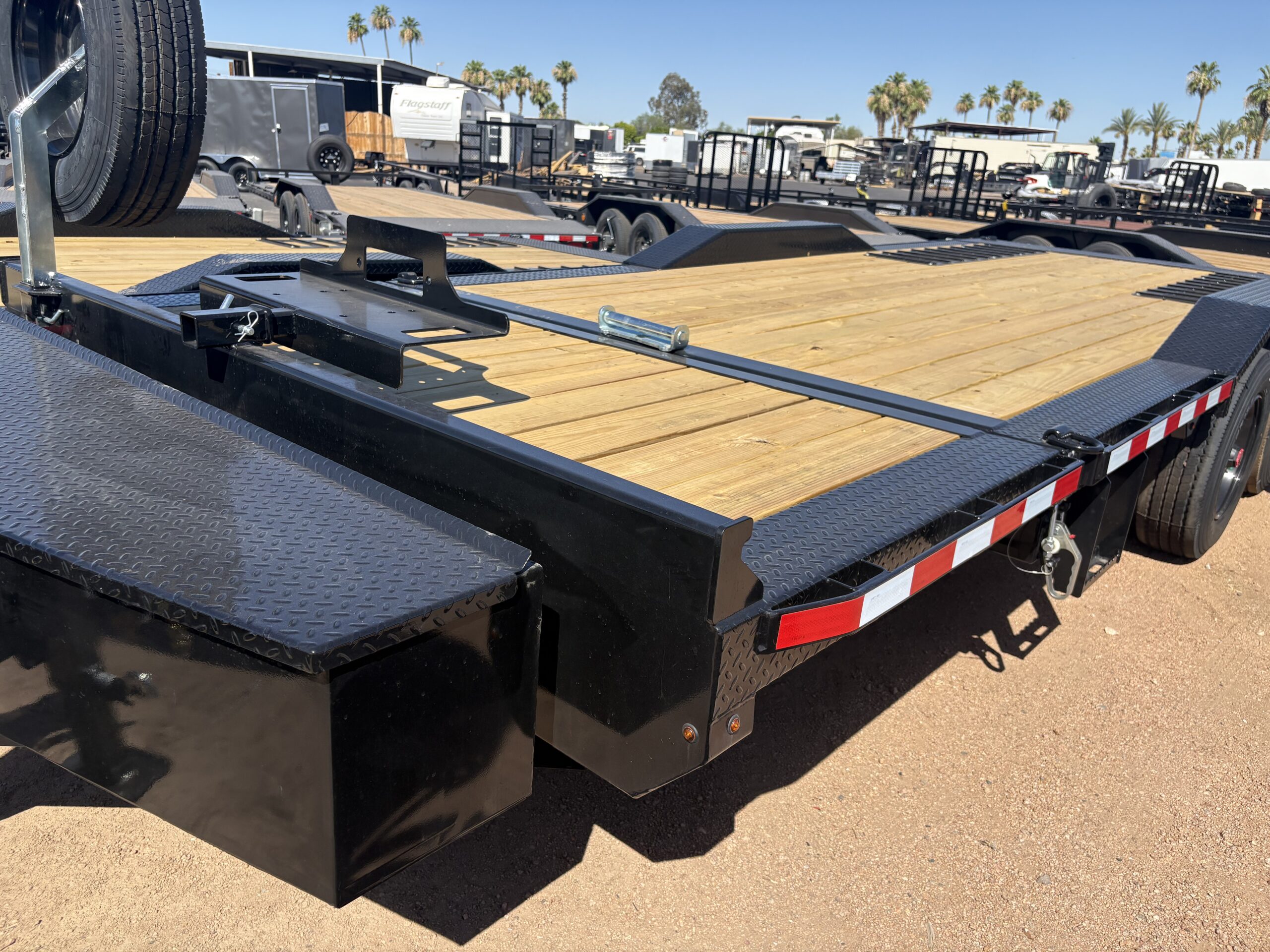 22x8.5 (18'+4') Tilt Bed Wide Body, 22K GVWR, 80" Steel Toolbox - Image 2