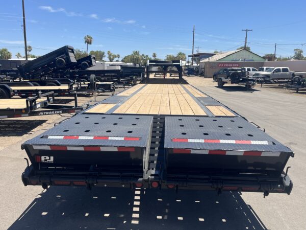 36' Gooseneck Low-Pro Flatdeck with Singles, 15,680 GVWR, Monster Ramps, 14 Ply Tires