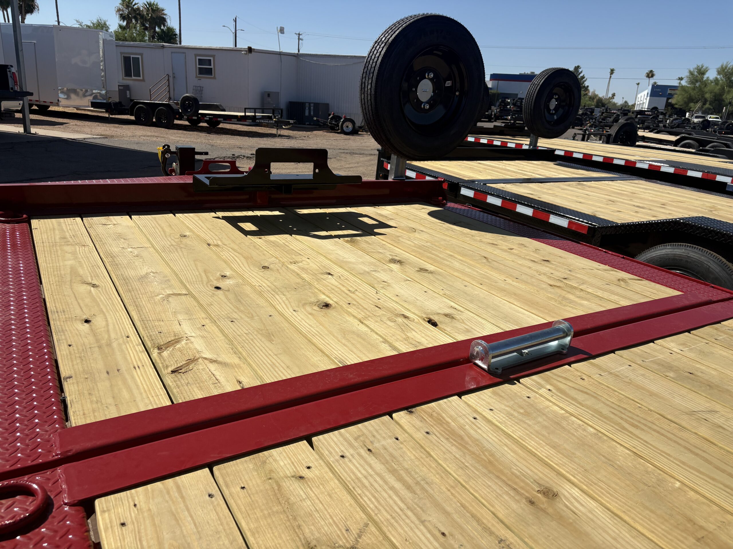 24x8.5 (18'+6') Tilt Bed Wide Body, Drive Over Fender, 17,600 GVWR, 80" Steel Toolbox - Image 3