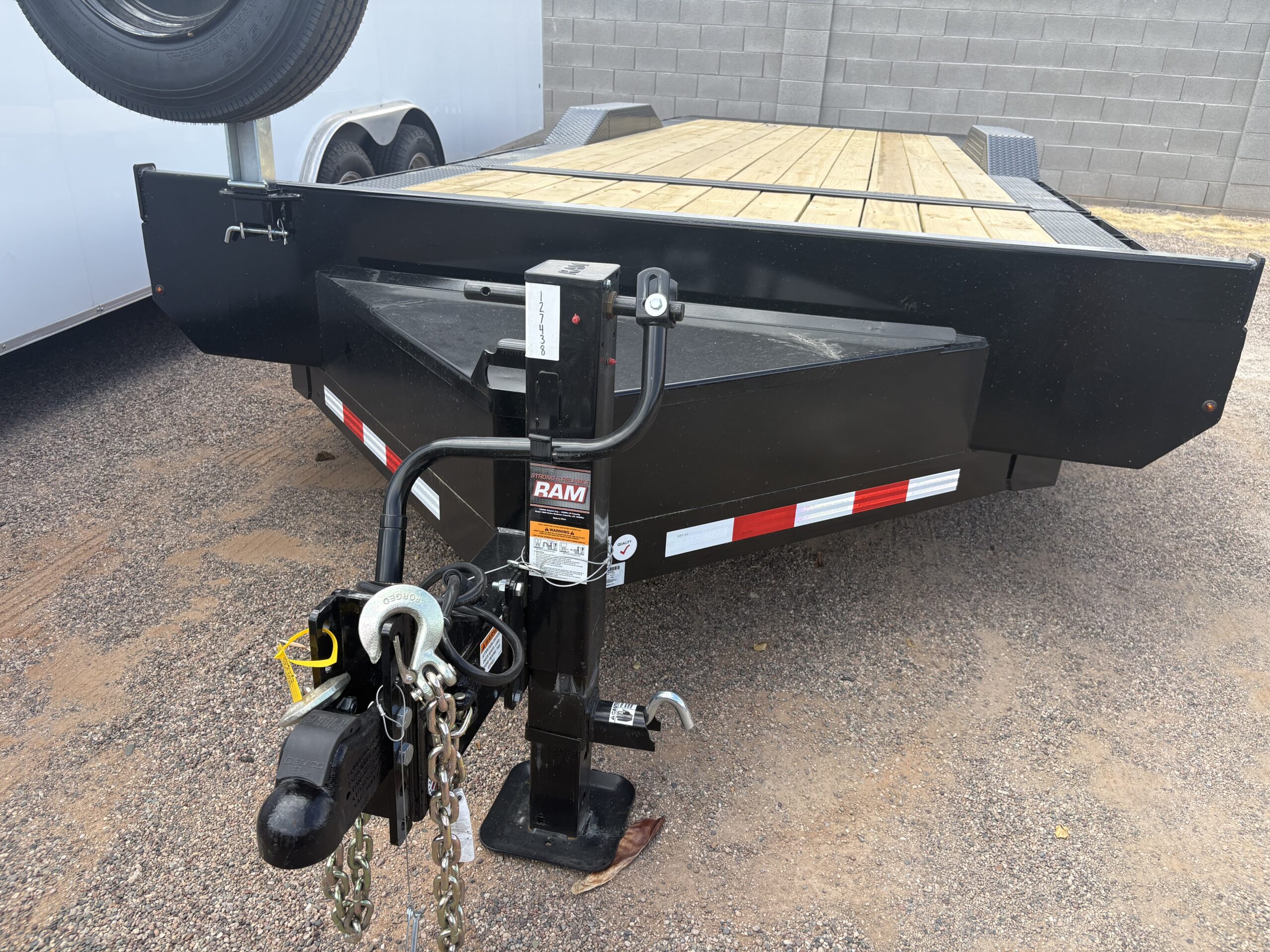 24x102 Tandem Axle, 17.6K GVWR, Wide Body Tilt - Image 2