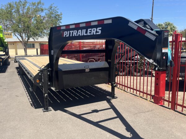 32' Gooseneck Low-Pro Flatdeck with Singles, 15,680 GVWR, Monster Ramps, 14 Ply Tires