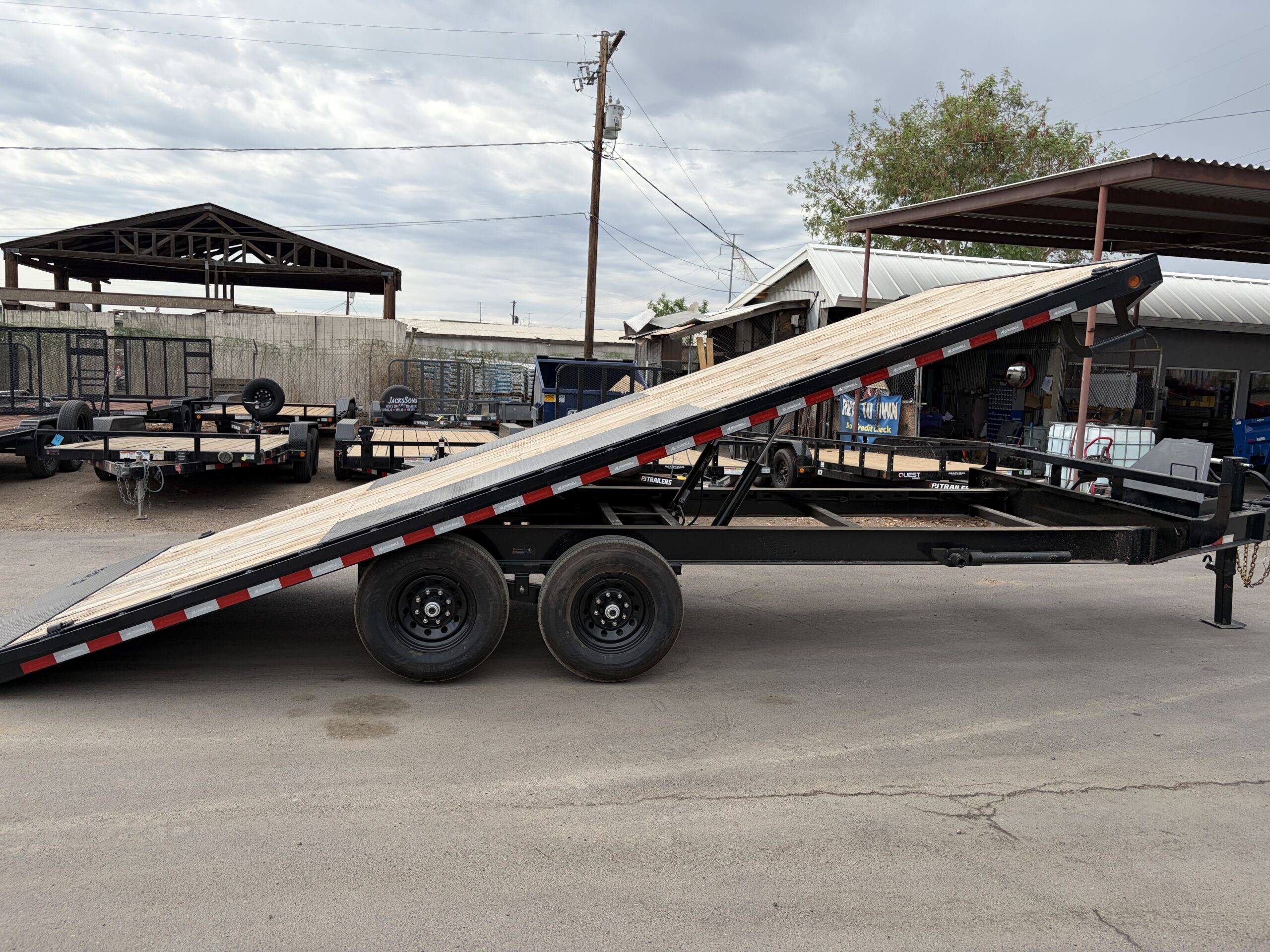 22x102 IronBull Deckover Tilt, Tandem Axle, 14K GVWR - Image 10