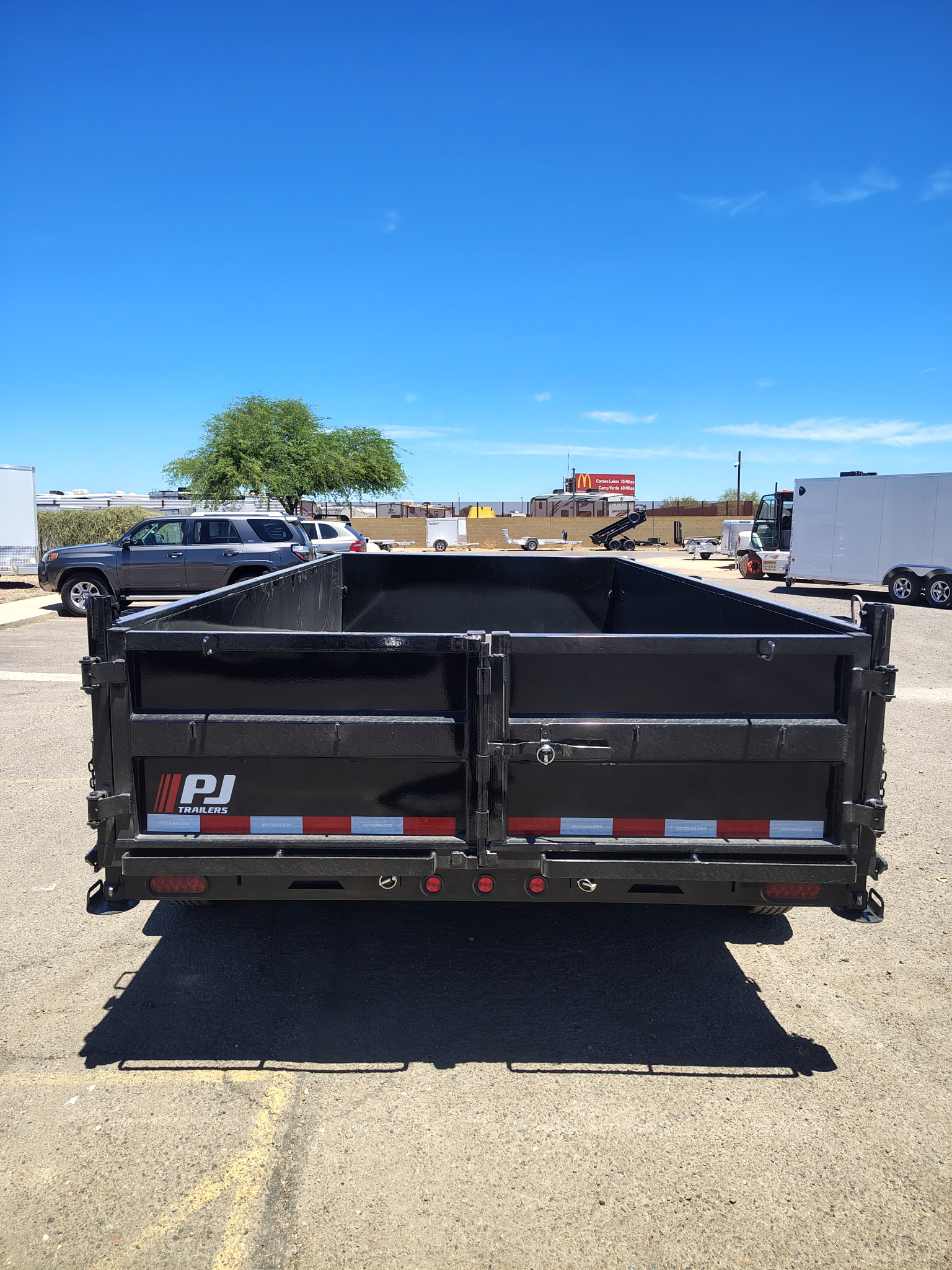 14x83 Tandem Axle Dump, 14K GVWR, 24" Sides - Image 9