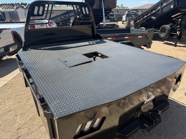 Crownline SKD58 Skirted, Dual-Wheel, Long Bed, Black Boxes (8′ 6″ x 97″ - 58″ CTA) - Image 3
