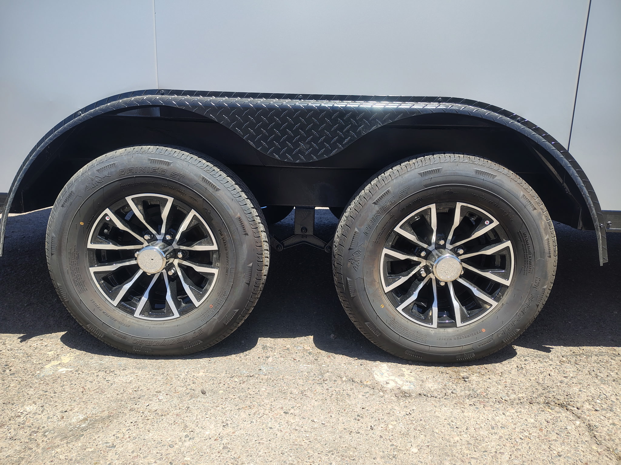 18x8.5 Jasper SE Car Hauler, 10K GVWR, Ramp Door - Image 3