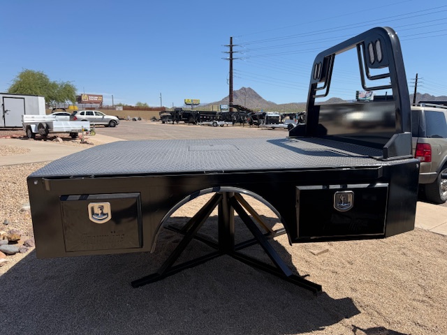 Crownline SKD58 Skirted, Dual-Wheel, Long Bed, Black Boxes (8′ 6″ x 97″ - 58″ CTA) - Image 6