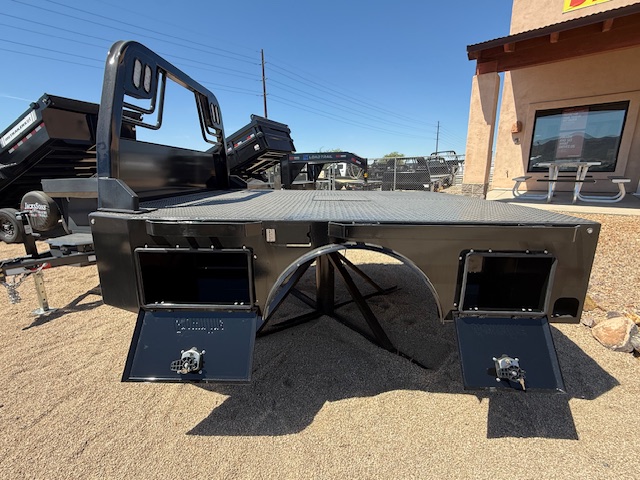 Crownline SKD58 Skirted, Dual-Wheel, Long Bed, Black Boxes (8′ 6″ x 97″ - 58″ CTA) - Image 2