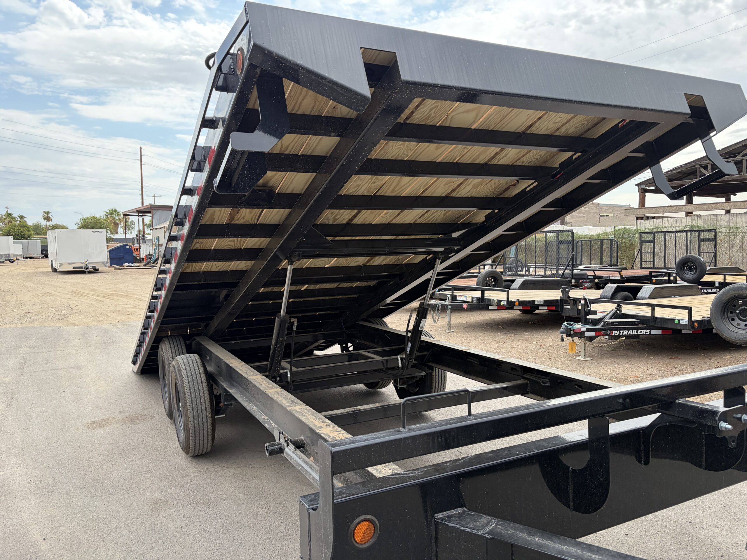 22x102 IronBull Deckover Tilt, Tandem Axle, 14K GVWR - Image 11