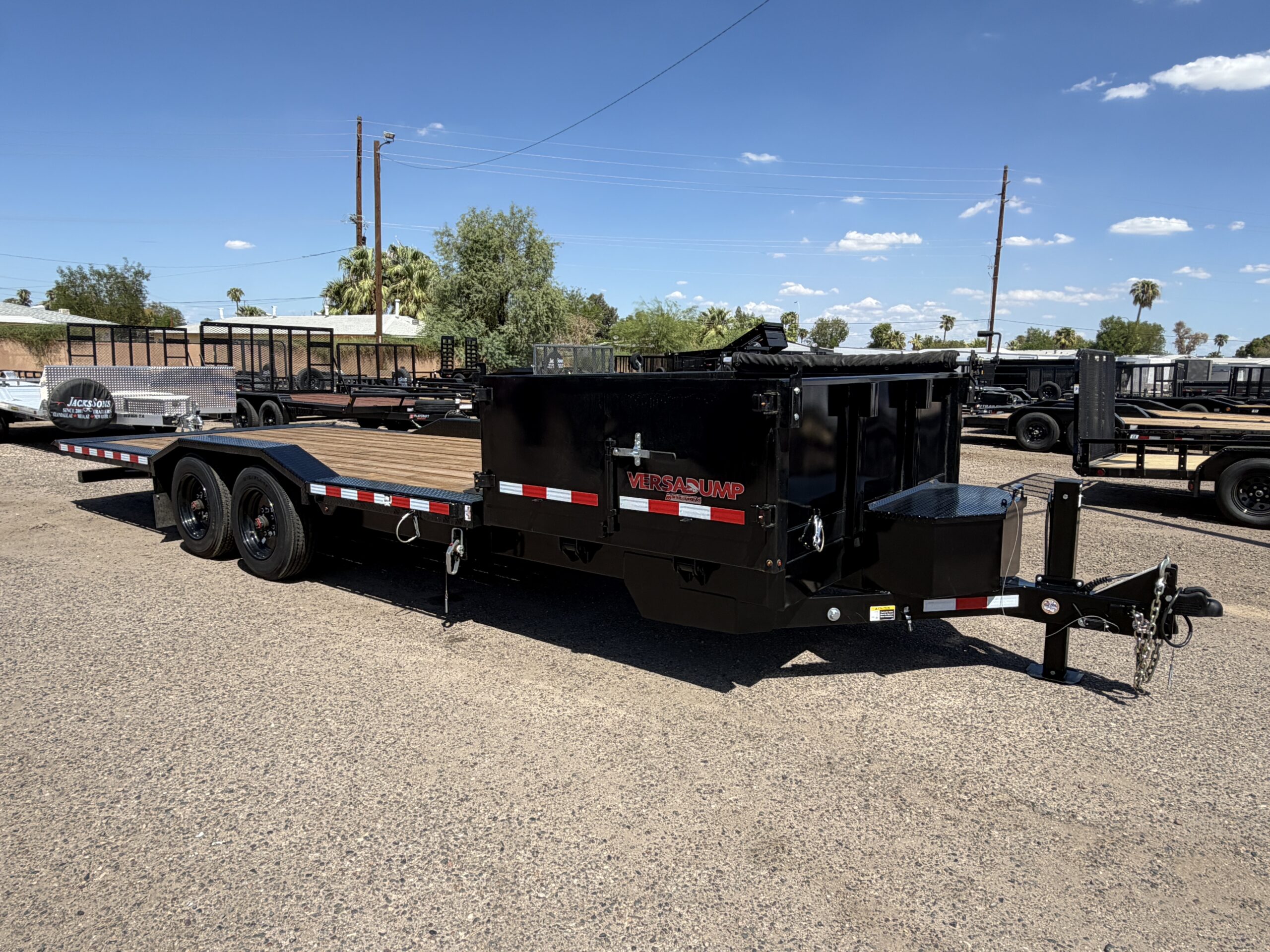 23x102 Tandem Axle, 17.6K GVWR, Wide Body Side Dump Tilt Bed, 24" Sides, Hydraulic Jack - Image 5