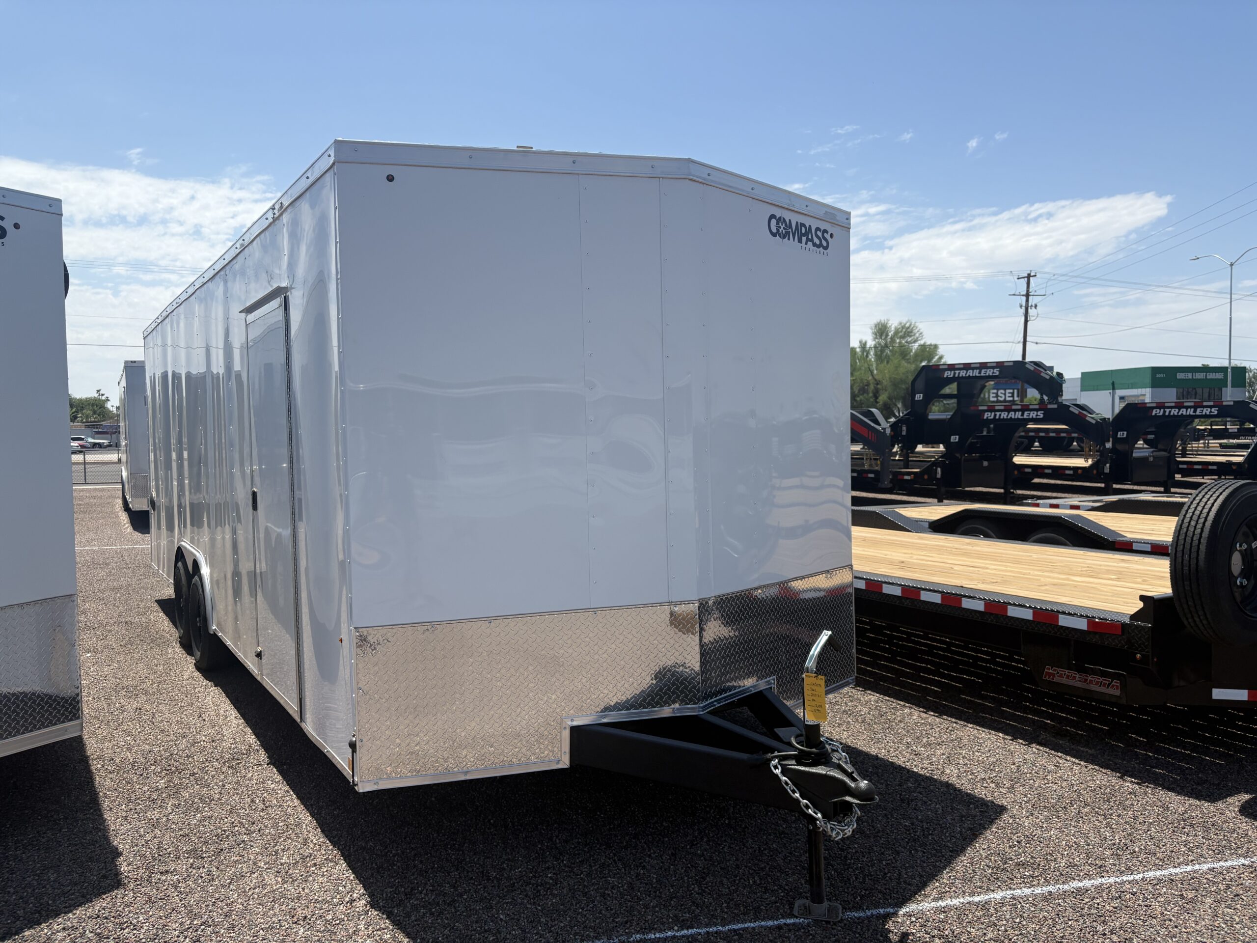 24x8.5 Indigo DLX Car Hauler, 10K GVWR, Ramp Door - Image 2