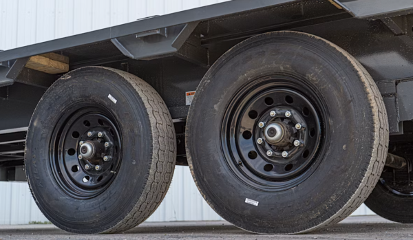 25x102 Gooseneck Flatbed Trailer, 15,680 GVWR, 14 Ply Tires