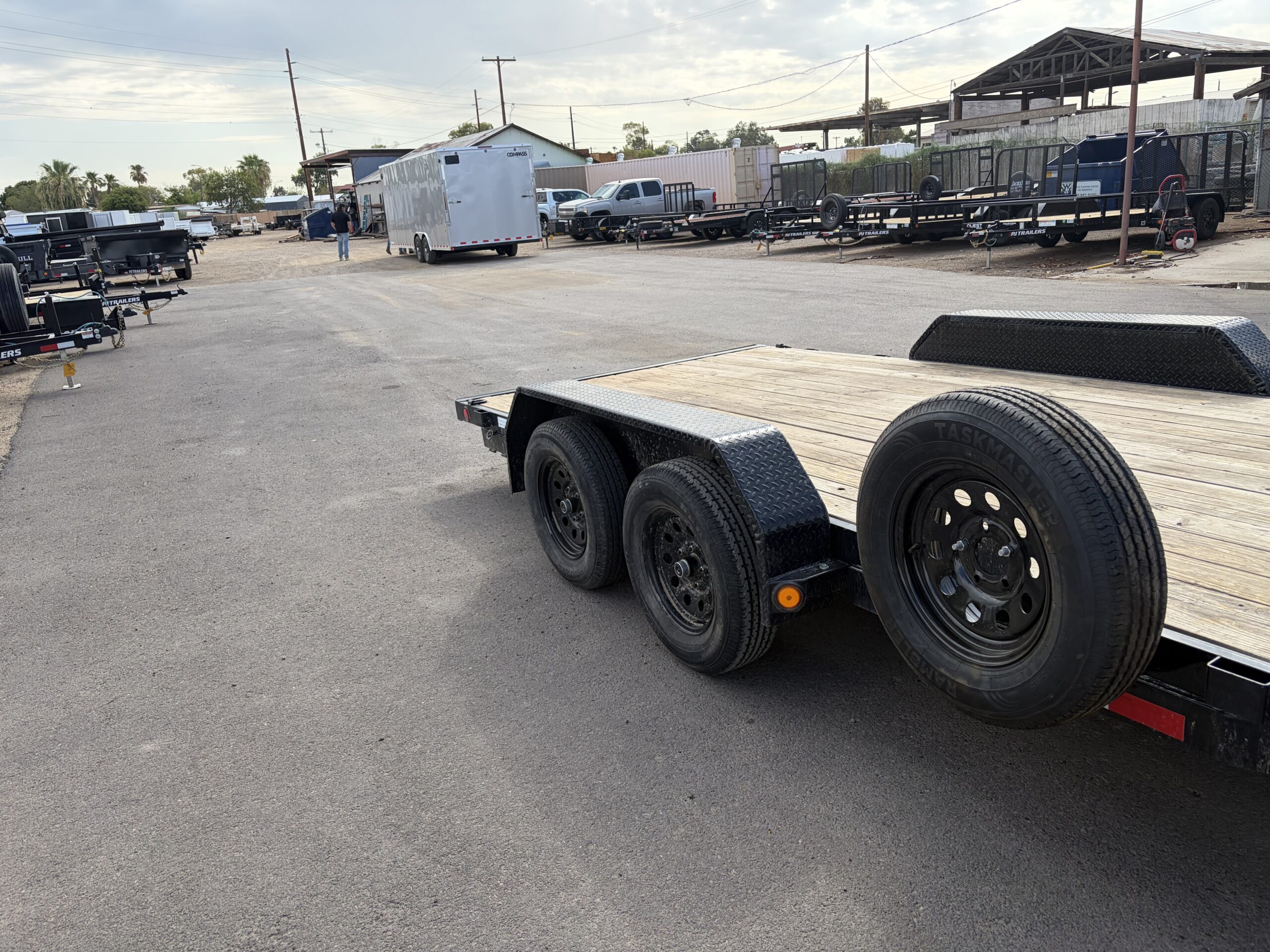 18x83 Car Hauler - Image 3