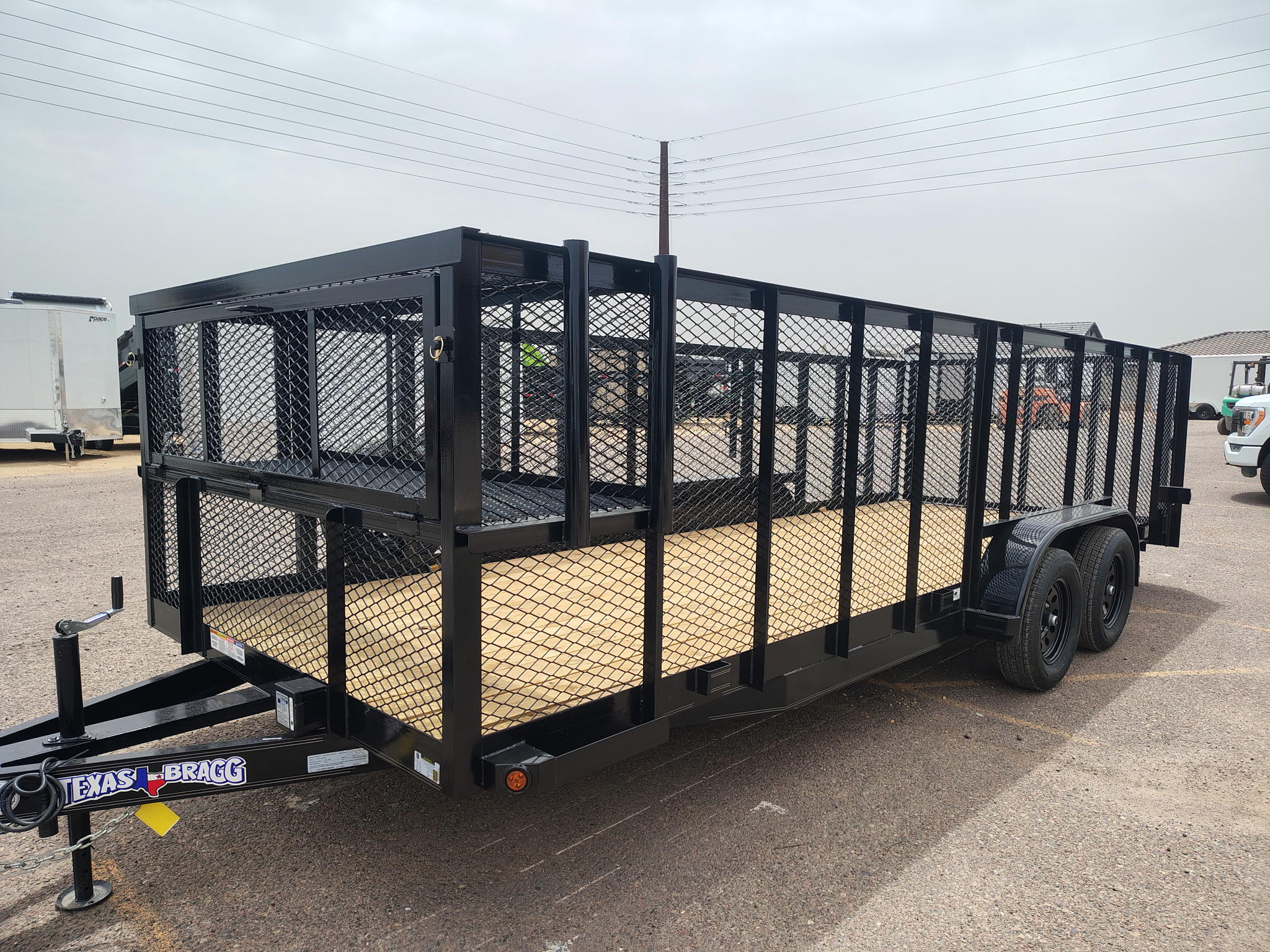 20x83 Tandem Axle, Landscape, 7K GVWR, 4' Expanded Metal Sides - Image 4