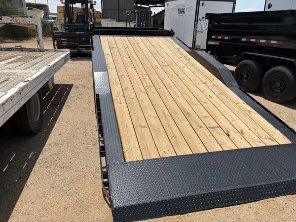 23x102 Tandem Axle, 17.6K GVWR, Wide Body Side Dump Tilt Bed, 24" Sides, Hydraulic Jack