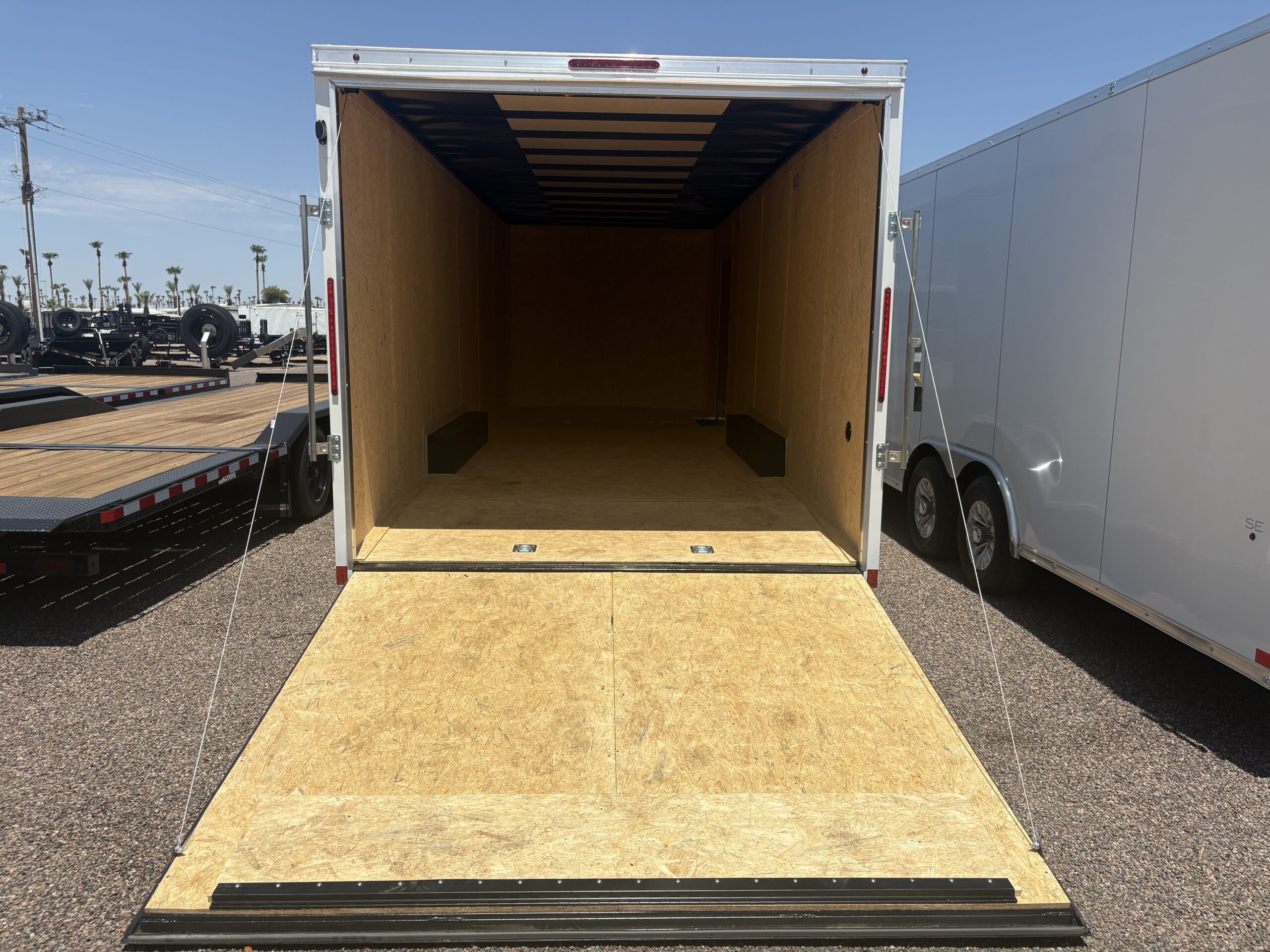 24x8.5 Indigo DLX Car Hauler, 10K GVWR, Ramp Door - Image 4