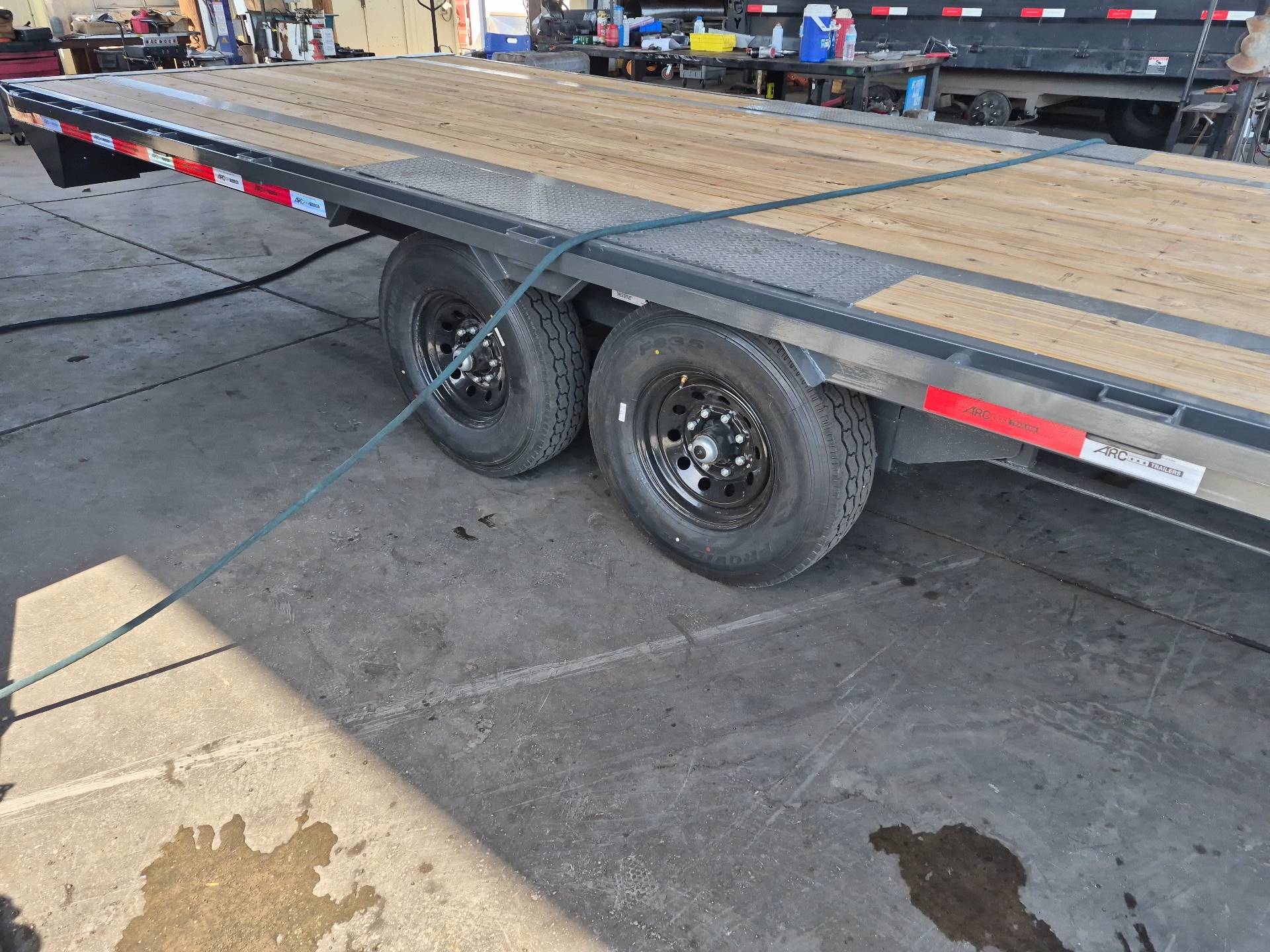 32x102 Gooseneck Flatbed Trailer, 15,680 GVWR, 14 Ply Tires - Image 3