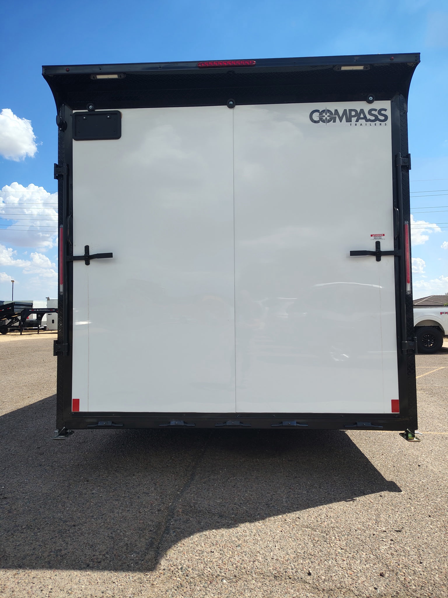 20x8.5 Jasper SE Car Hauler, 10K GVWR, Painted Floor, Ramp Door - Image 3