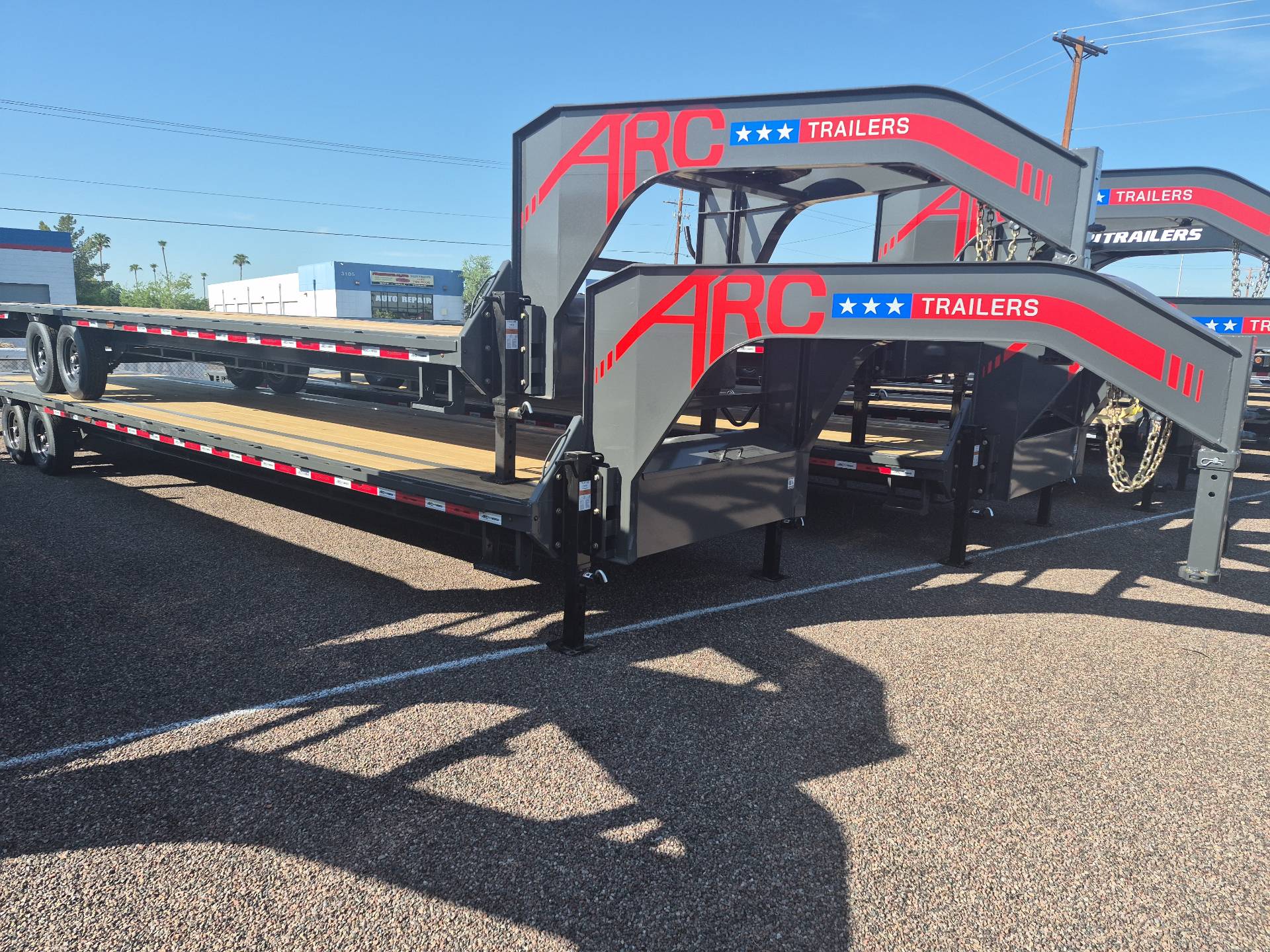 40x102 Gooseneck Flatbed Trailer, 15,680 GVWR, Mega Ramps, 14 Ply Tires