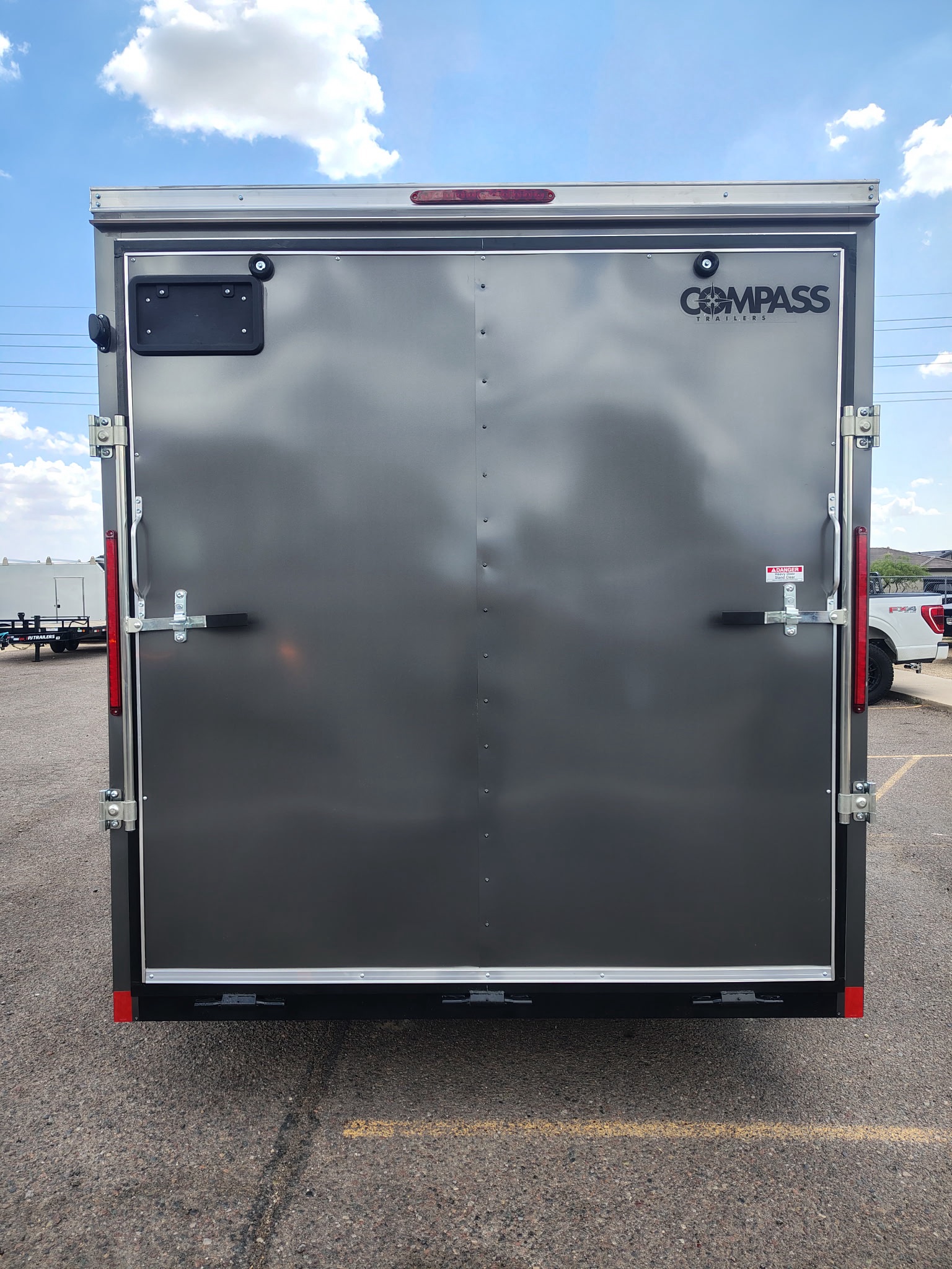 14x7 Indigo DLX, 7K GVWR, Ramp Door - Image 3