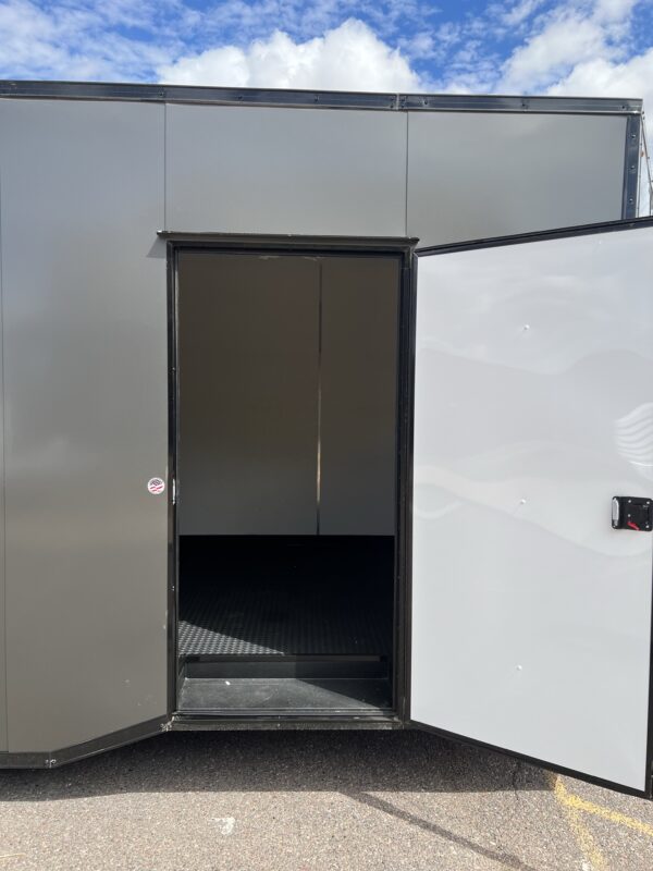 20x8.5 Jasper SE Car Hauler, 10K GVWR, White Vinyl Walls/Ceiling, Rubber Flooring, Ramp Door