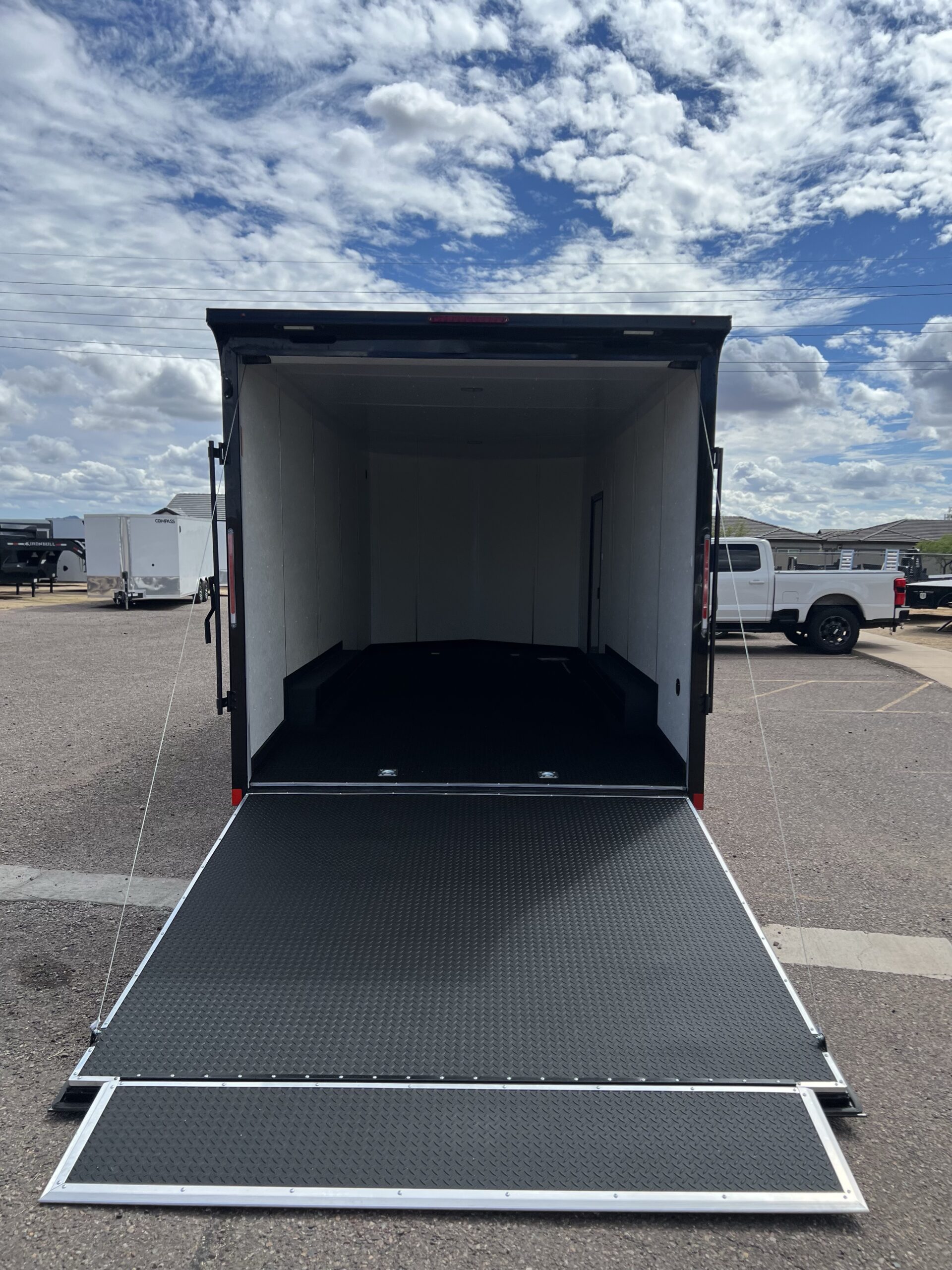 20x8.5 Jasper SE Car Hauler, 10K GVWR, White Vinyl Walls/Ceiling, Rubber Flooring, Ramp Door - Image 4