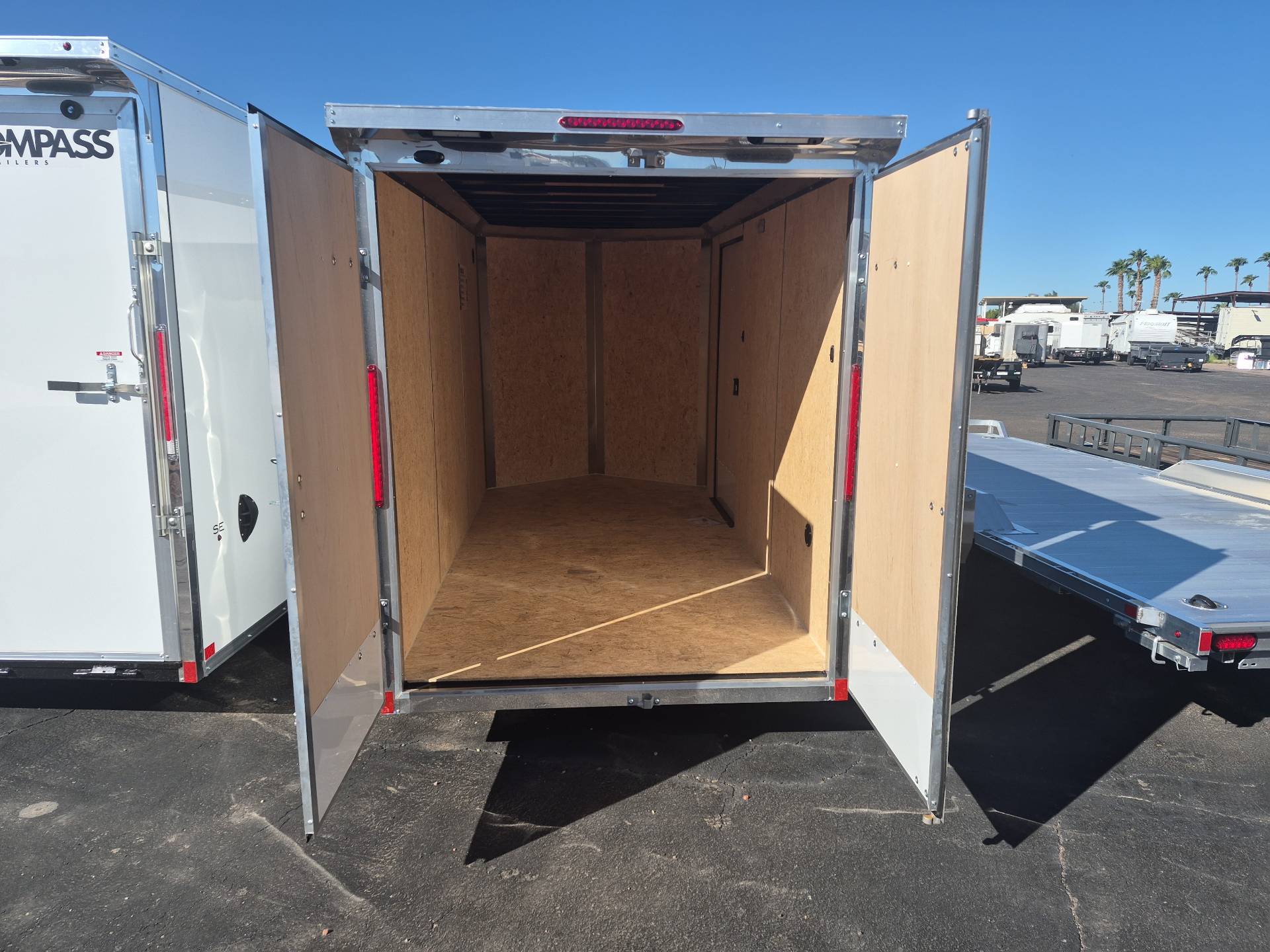 12x6 Jasper SE Flat Top Sloped V-Nose, 3K GVWR, Rear Double Doors - Image 4