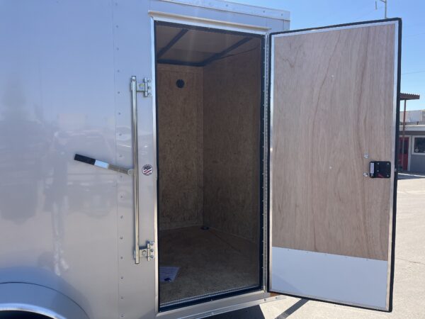 12x6 ST DLX, 7K GVWR, Ramp Door
