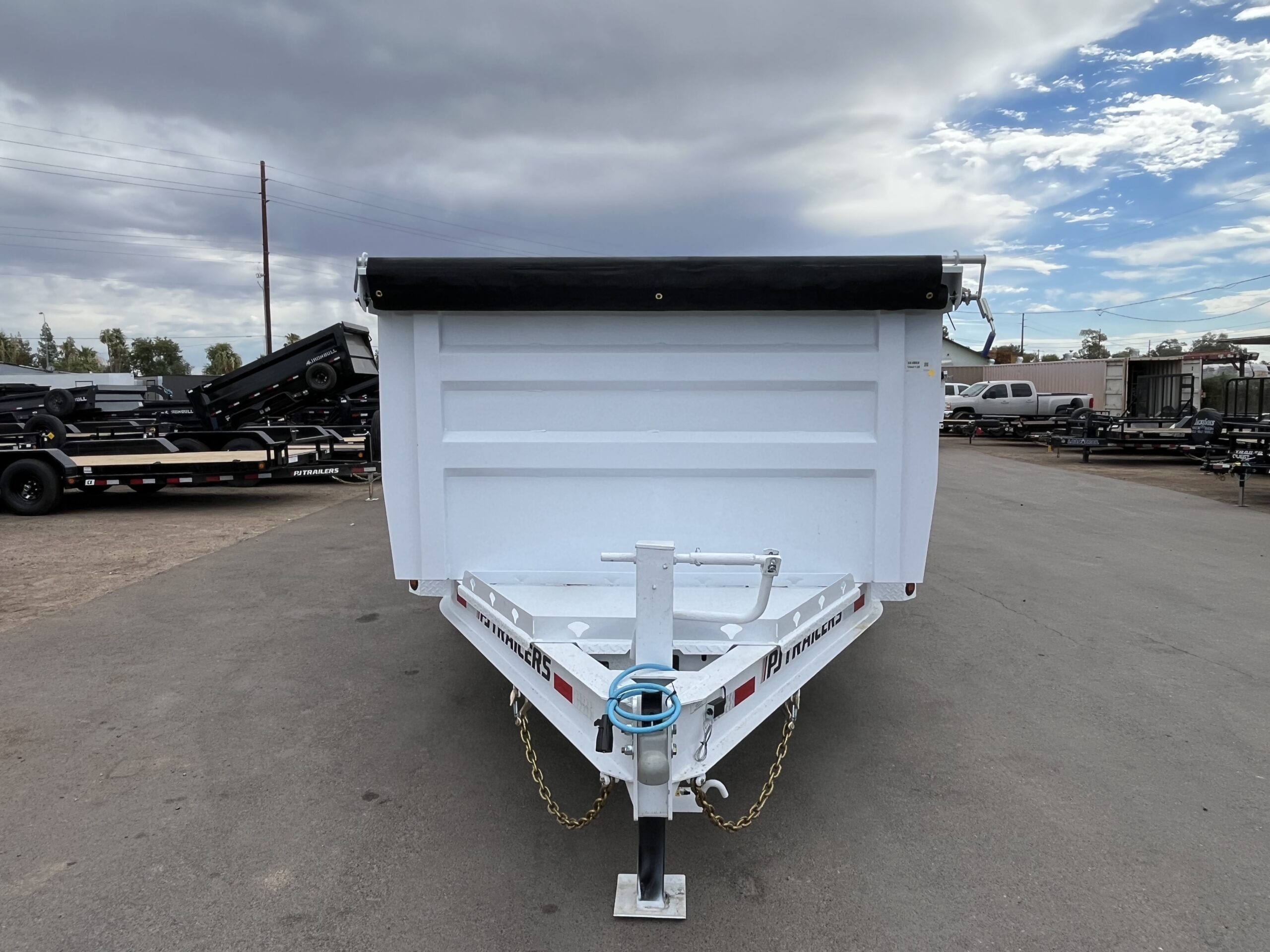14x83 Tandem Axle, 15,400 GVWR, Low Pro Dump, 48" Sides - Image 14
