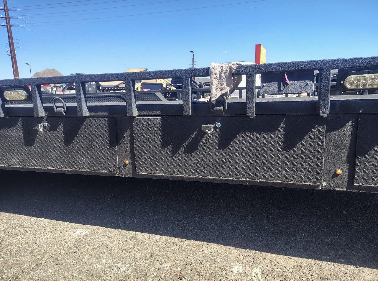 24x102" Ironbull Gooseneck, Tandem Axle, Deckover Tilt, 14K GVWR - Image 7