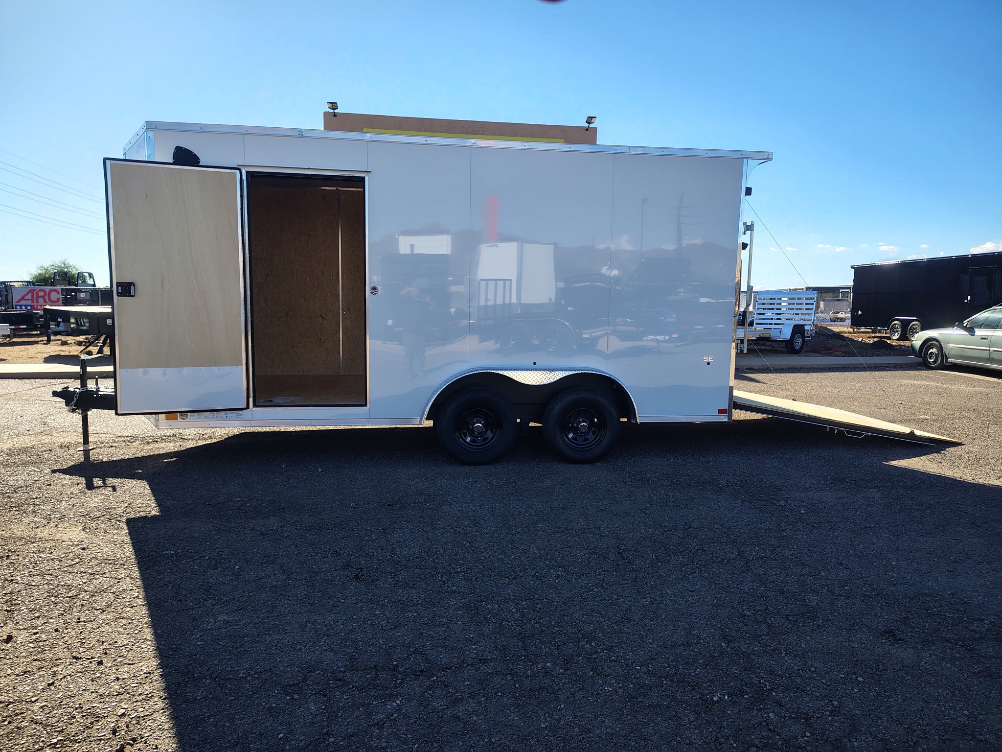 16x7.5 Jasper SE, 7K GVWR, Ramp Door - Image 4
