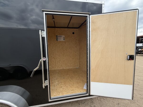 14x7 Indigo DLX, 7K GVWR, Rear Double Doors