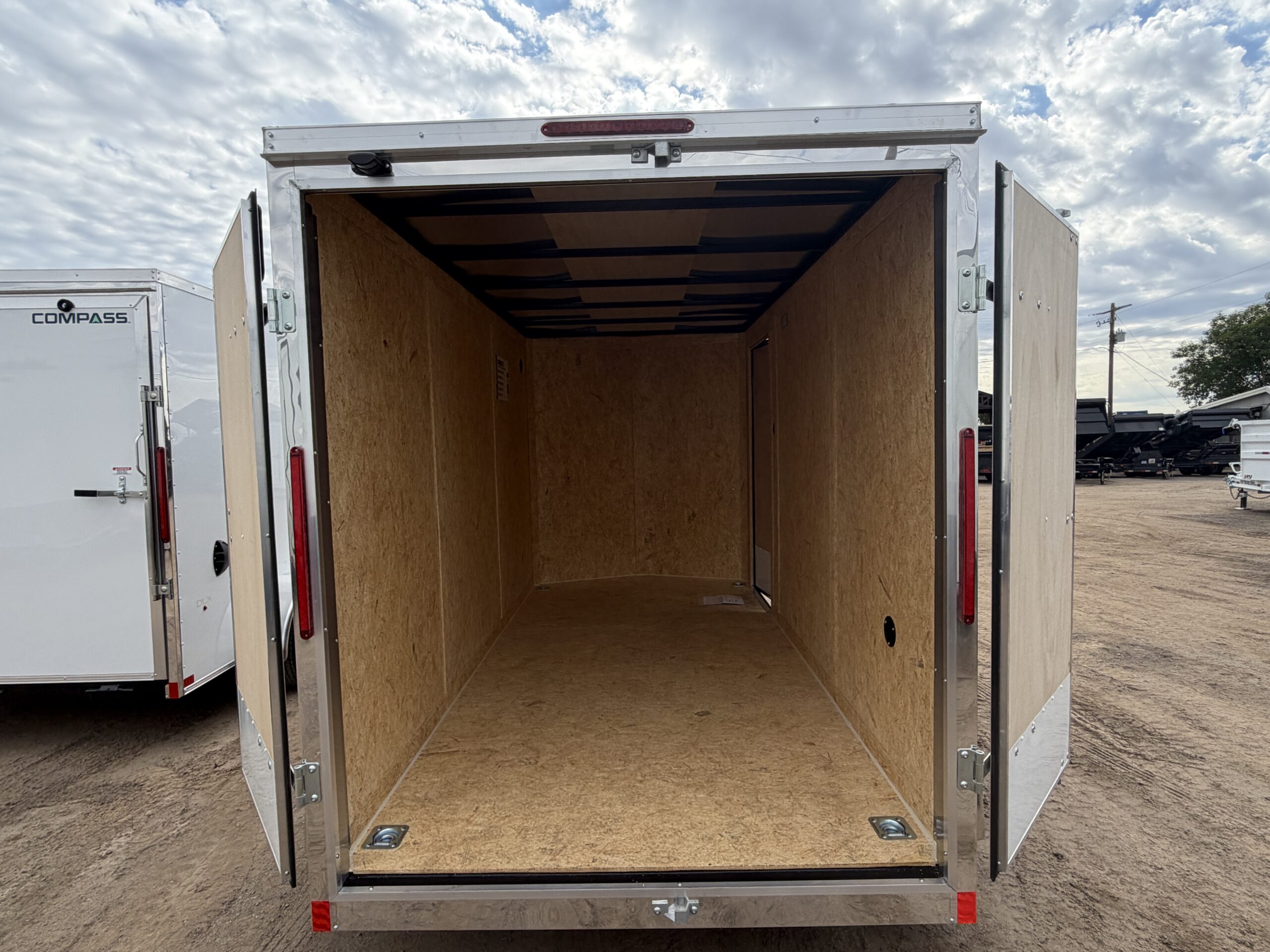 12x6 Indigo DLX, 7K GVWR, Rear Double Doors - Image 2